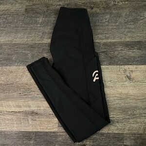 Peloton Show Up Pocket Leggings